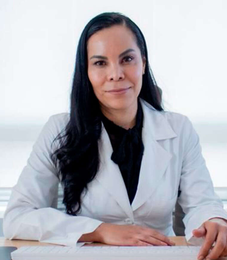 Dra. Reyna López